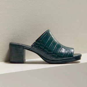 Urban Outfitters Cara Heeled Mule SandalProduct Page